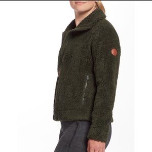 Alpine Design Talia Ridge Sherpa Jacket Green Womens Full Zipper size Small